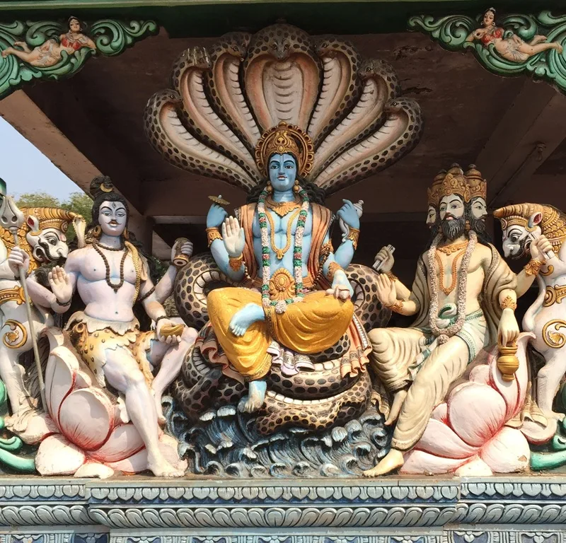 dao hindu tho ai nguon goc va he thong than linh an do giao